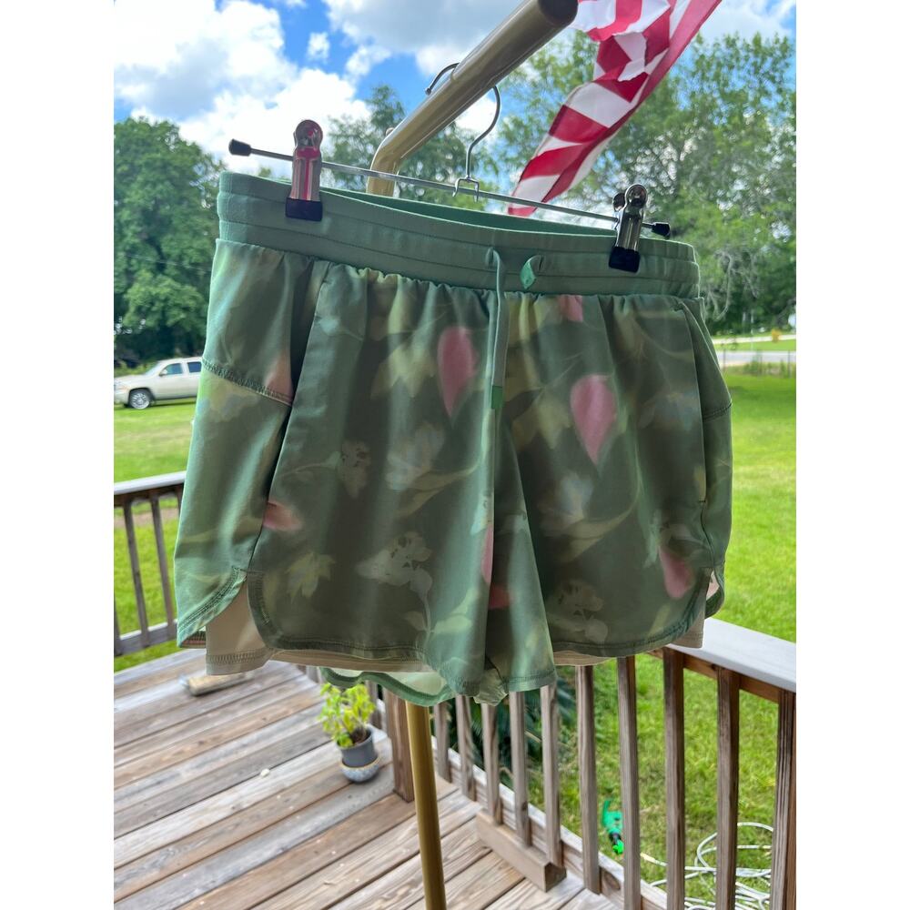 All in Motion Girls XL 14/16 2-in-1 Double Layered Running Shorts Green Floral